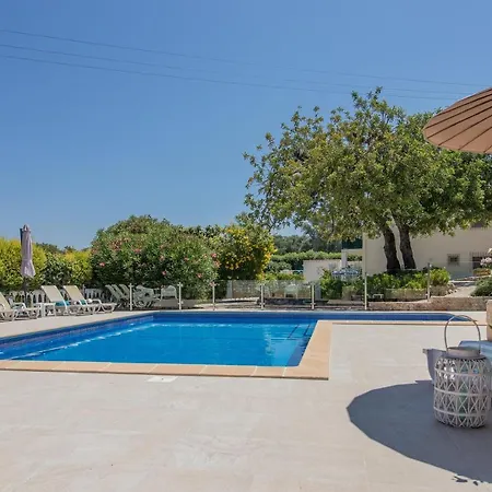 Semesterbostad Farm Of Dreams Algarve Almancil