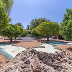 Farm Of Dreams Algarve * アルマンシル
